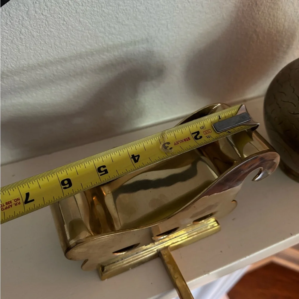 Vintage Elegant Gold‎ Sleigh Stocking Holder